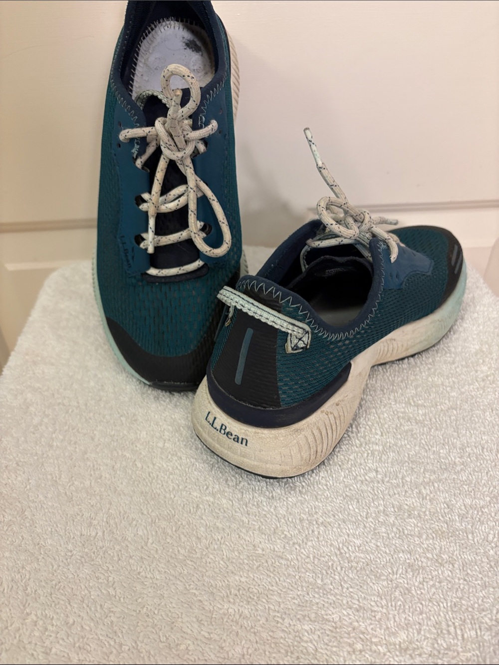 L.L. Bean Teal and White Women's Slip-On Sneakers